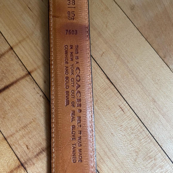 Vintage Coach NYC belt in tan size large/XL 38” waist rare excellent condition - Picture 5 of 5